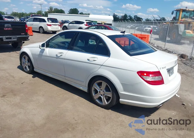 WDDGF8BBXAR102435: 43083909