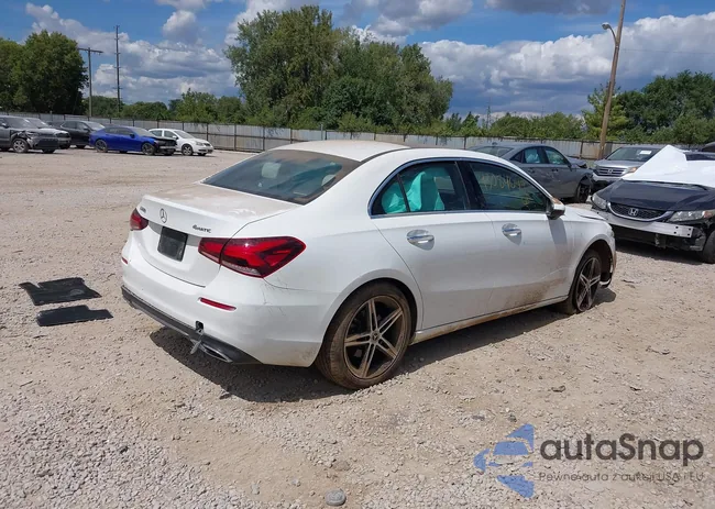 WDD3G4FB4KW005622: 43084049