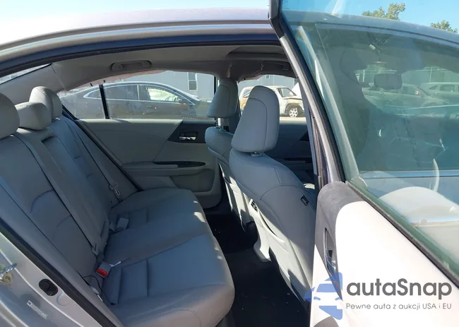 1HGCR2F81DA216632: 43085391