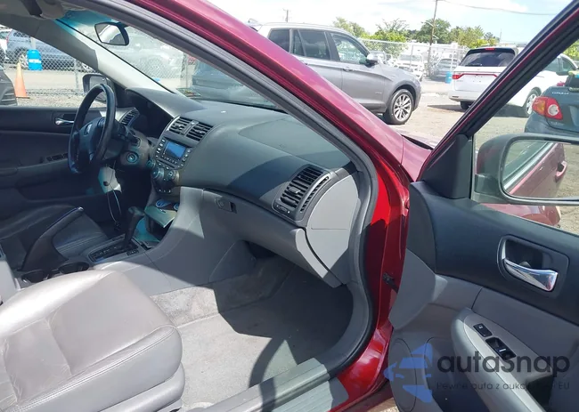 1HGCM568X5A019556: 43085672