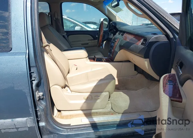 1GNFK13048R274953: 43085734