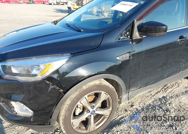 1FMCU0GD1HUA45555: 43085741