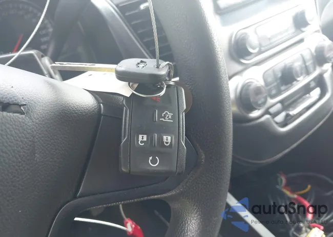 1GNLCDEC2HR187691: 43084781