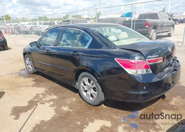 1HGCP2F46CA023815: 43084812