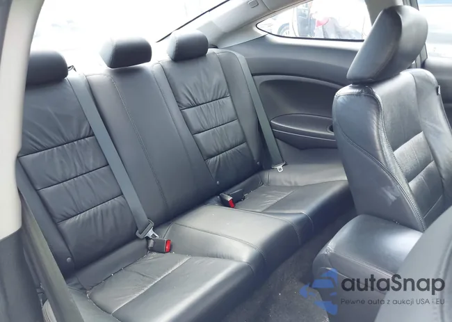 1HGCS2B83CA003819: 43085002