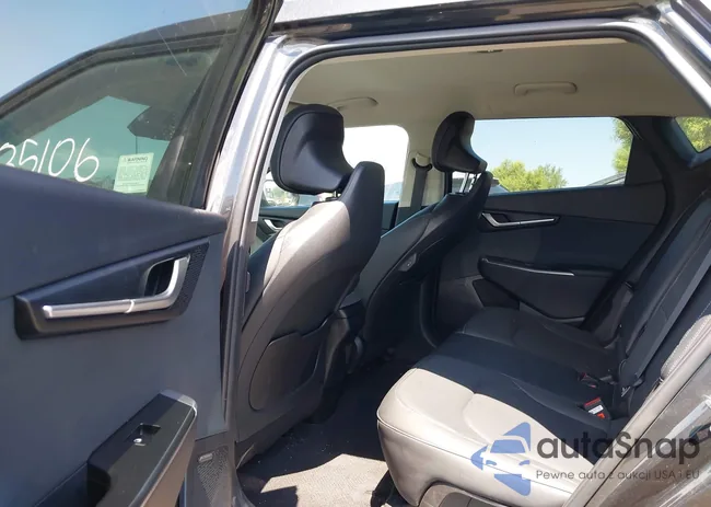 KNDC3DLCXR5213961: 43085106