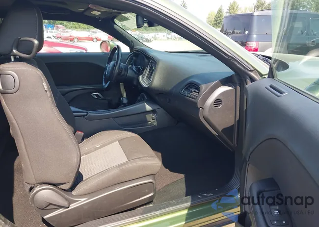 2C3CDZAG7NH168792: 43085119