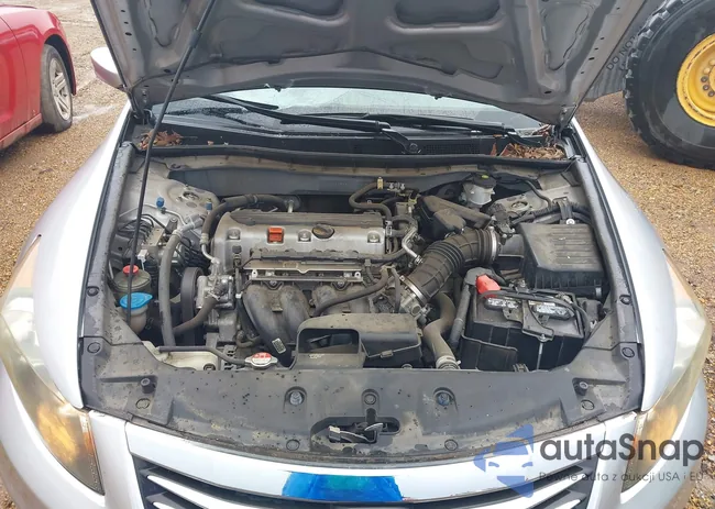 1HGCP2F69BA107319: 43086191