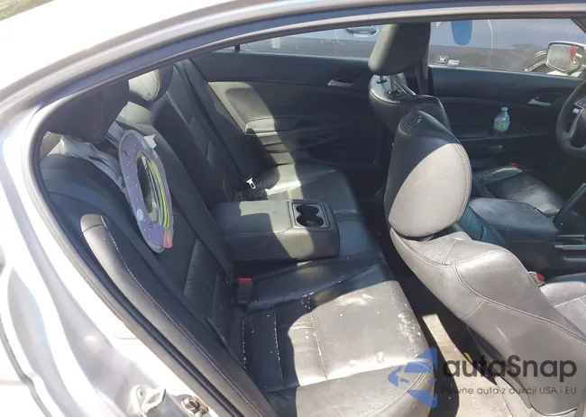 1HGCP2F6XBA035014: 43086236