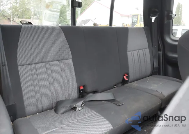 1FTRX18L33NA55217: 43086388