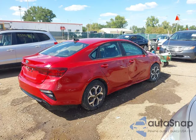 3KPF24AD6LE209512: 43086432