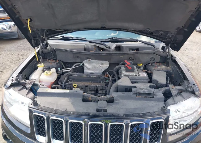 1C4NJCBA8CD567483: 43086436