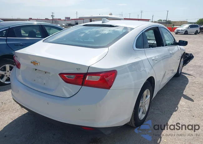 1G1ZD5ST1RF142960: 43086560