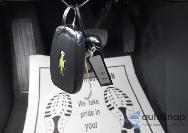 2GNAXNEV8L6233600: 43086589