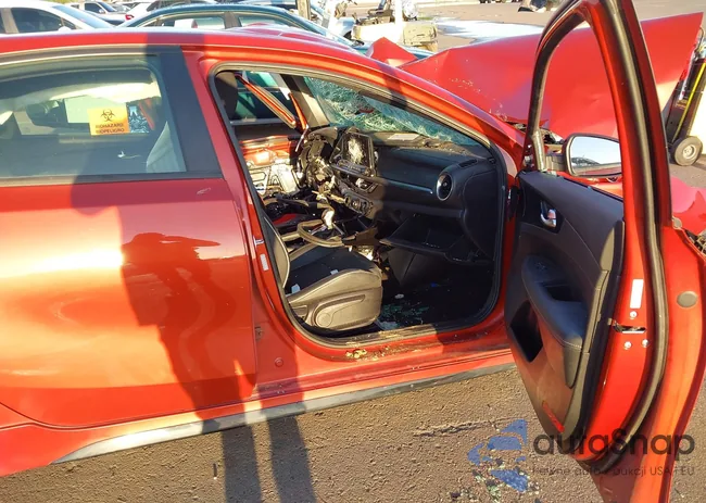 3KPF34AD1ME389268: 43086655