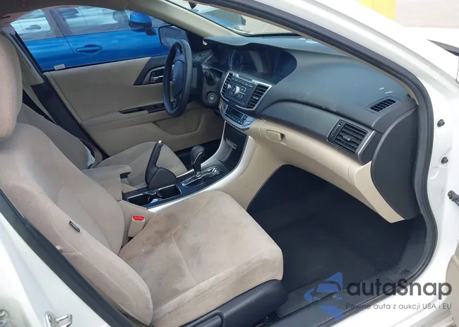 1HGCR2F32DA218698: 43086668