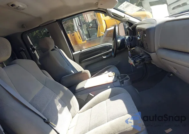 3FTNX21S33MB28246: 43086676