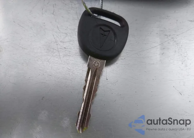 2CKDL33FX86330671: 43086677