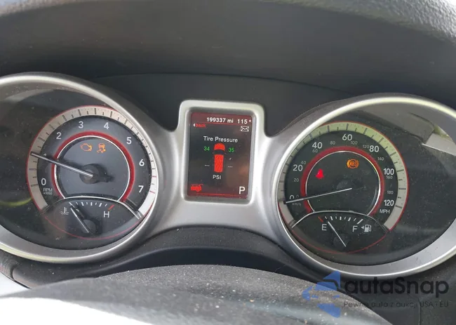 3C4PDCAB9JT195802: 43086701