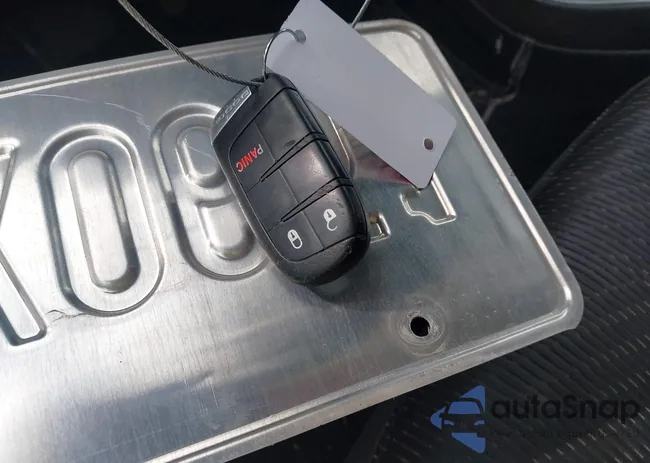 3C4PDCCG7CT262182: 43086716