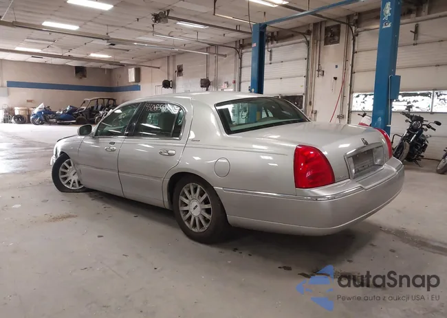 1LNHM81V47Y620308: 43085815