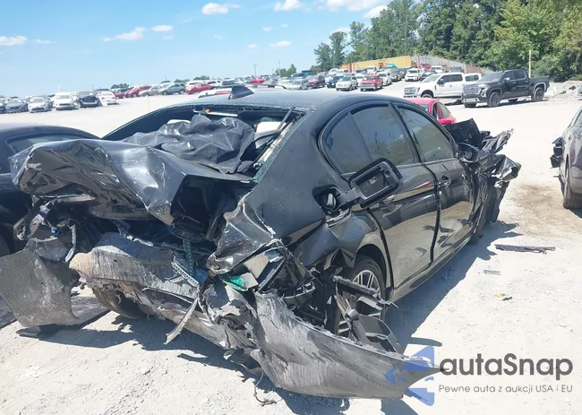 WBAJE5C33HG477868: 43086108