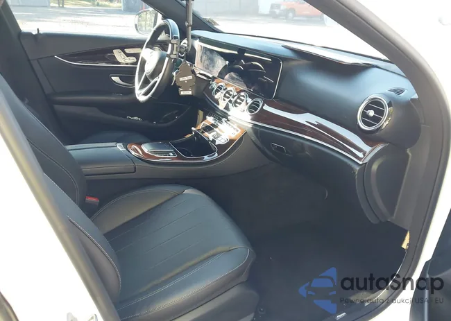 W1KZF8EB0MA932963: 43086117