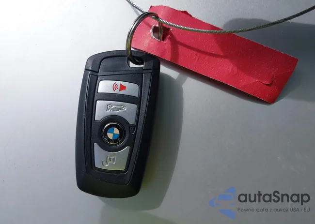 WBA8A3C52JA494492: 43087215