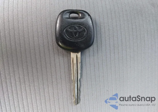 2T1BURHEXFC474859: 43087301