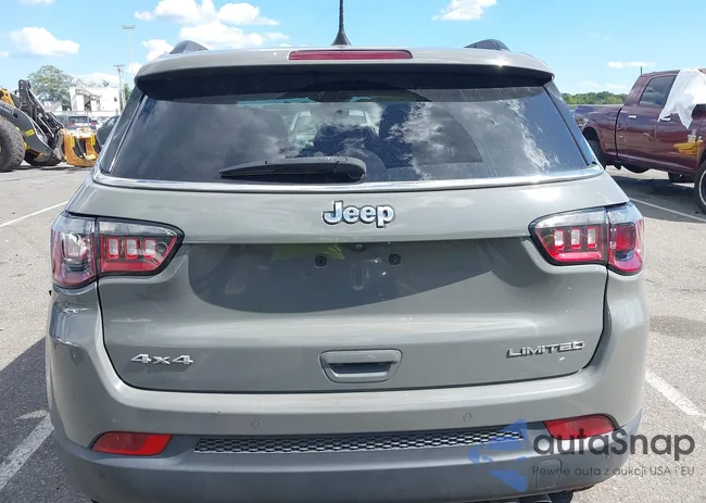 3C4NJDCB3MT553323: 43087378