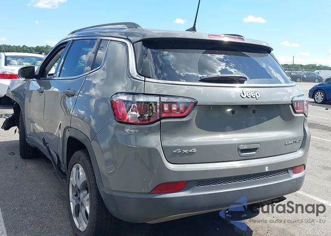 3C4NJDCB3MT553323: 43087378