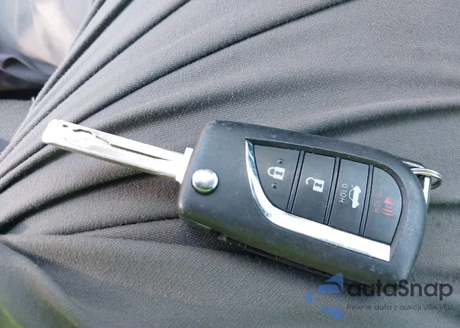 5YFB4MDE3PP060784: 43087404