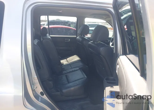 5FNYF4H50AB028568: 43087457