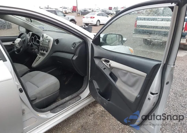 2T1KU4EE2AC219140: 43087469