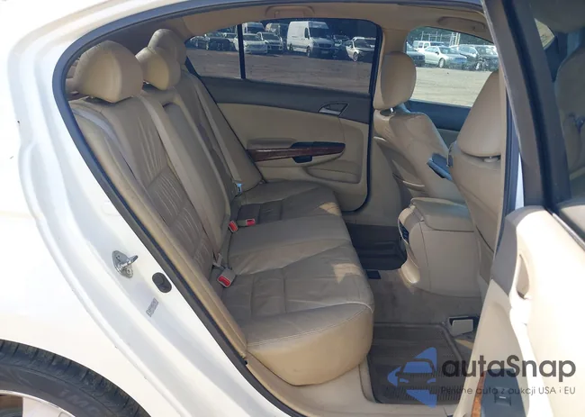 5KBCP3F87AB018894: 43087476