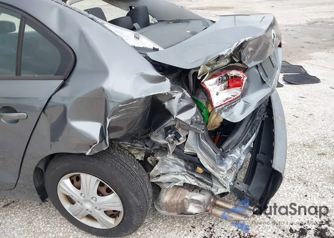 3VW2K7AJ8DM292922: 43087483