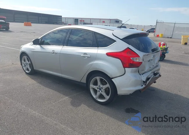 1FAHP3N25CL266715: 43087485