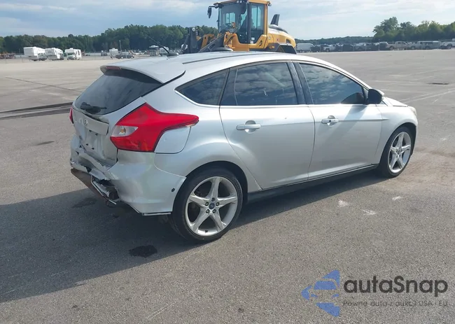 1FAHP3N25CL266715: 43087485