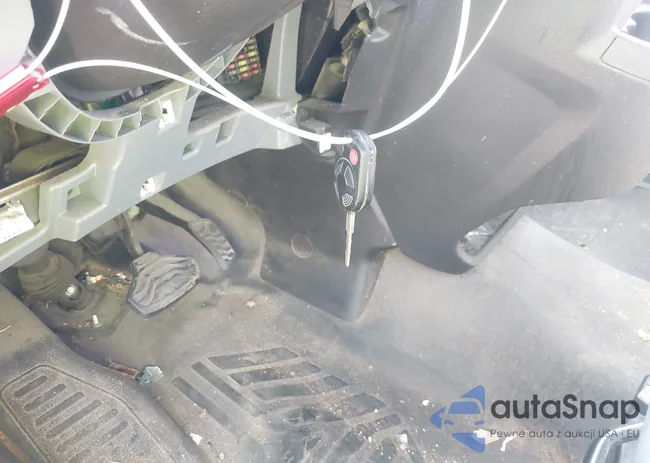 1FTYR2DM2HKA70763: 43087517