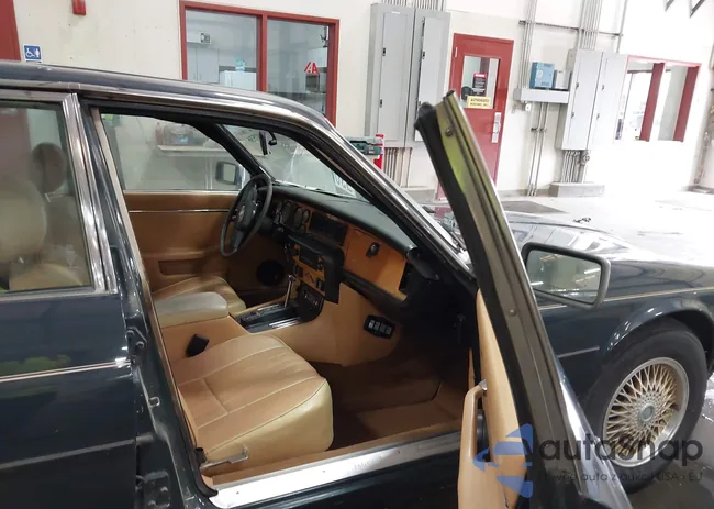 SAJAV1346FC416069: 43087536