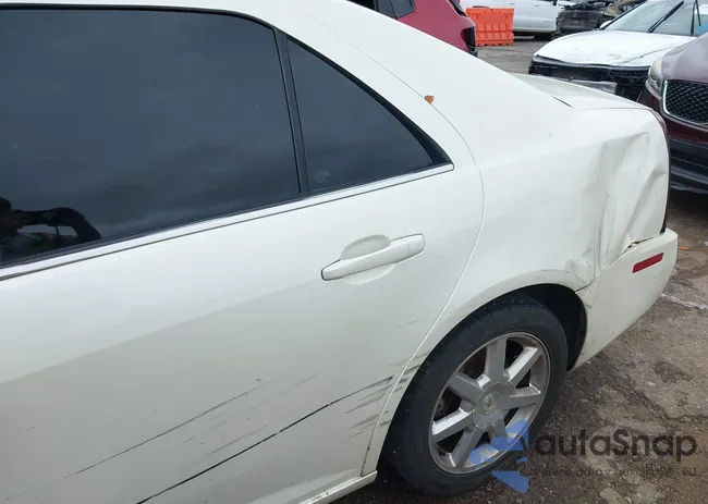 1G6DW677870146262: 43087583