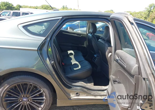 3FA6P0D94FR175560: 43087608