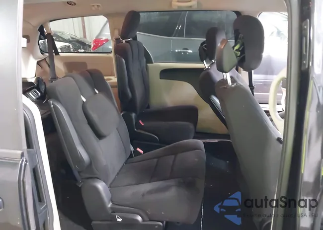 2C4RDGCG9DR726948: 43087704