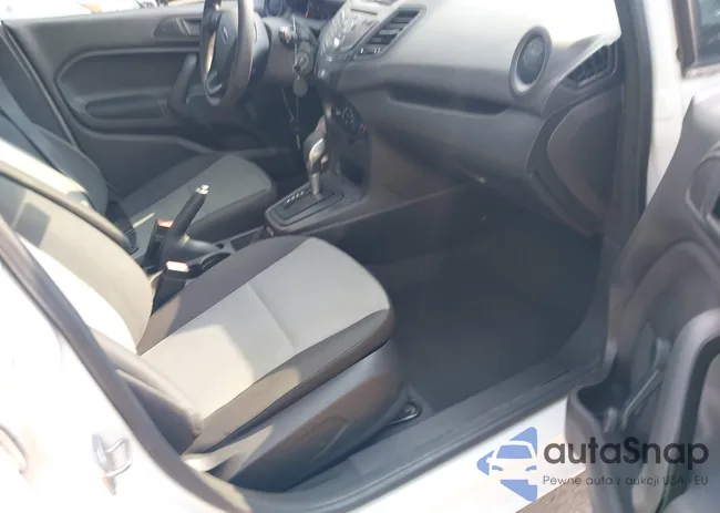 3FADP4AJ0KM121242: 43087711