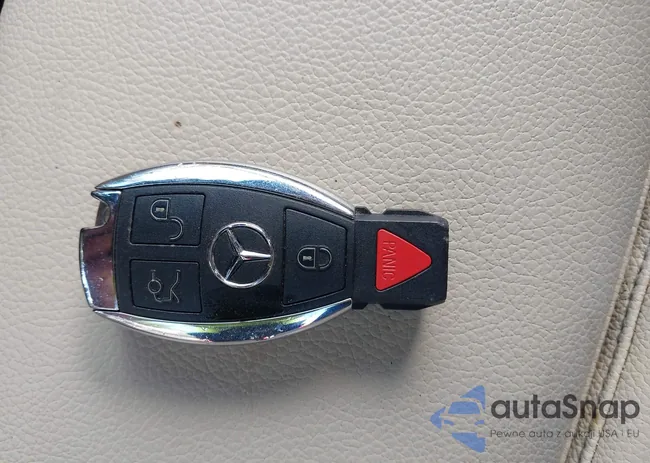 WDDSJ4EB1KN734374: 43086748