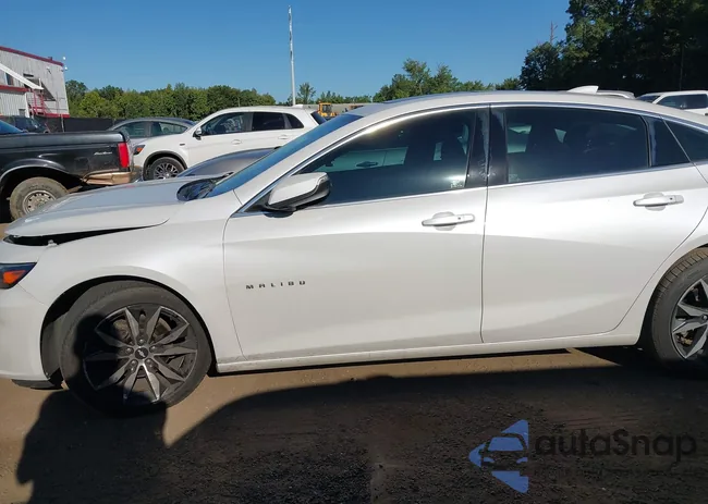 1G1ZD5ST3JF166410: 43086749