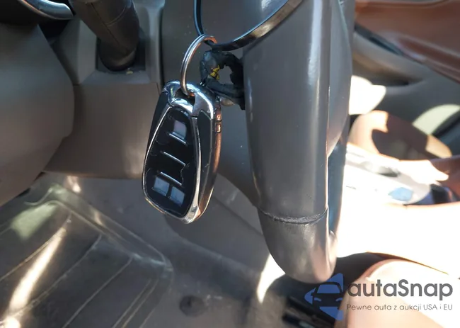 1G1ZD5ST3JF166410: 43086749