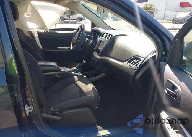 3C4PDCBG5DT584385: 43086762