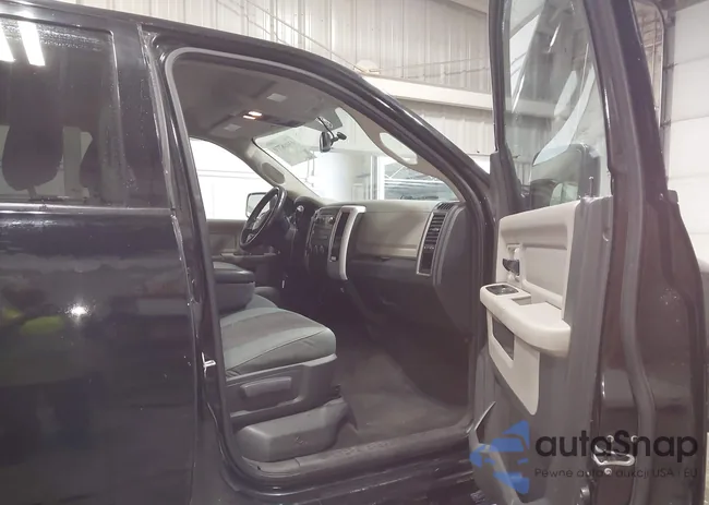 1C6RD7LT1CS188151: 43086770