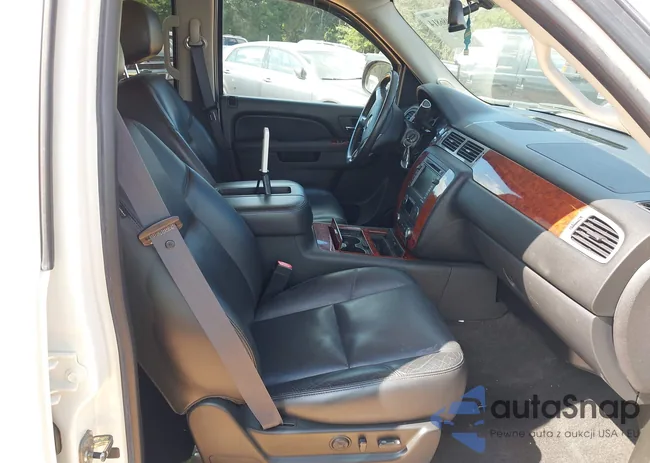 3GNTKGE38BG146624: 43086814